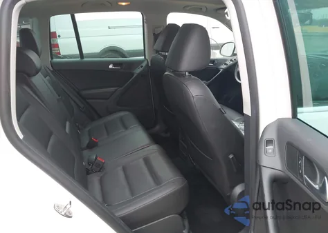 2013 Volkswagen Tiguan Se from USA, damaged, VIN WVGAV3AX5DW563398